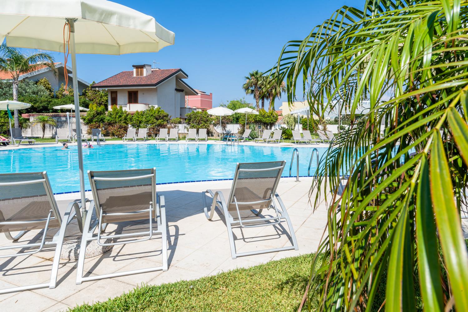 Capo Peloro Hotel (Adults Only) Torre di Faro Exterior foto