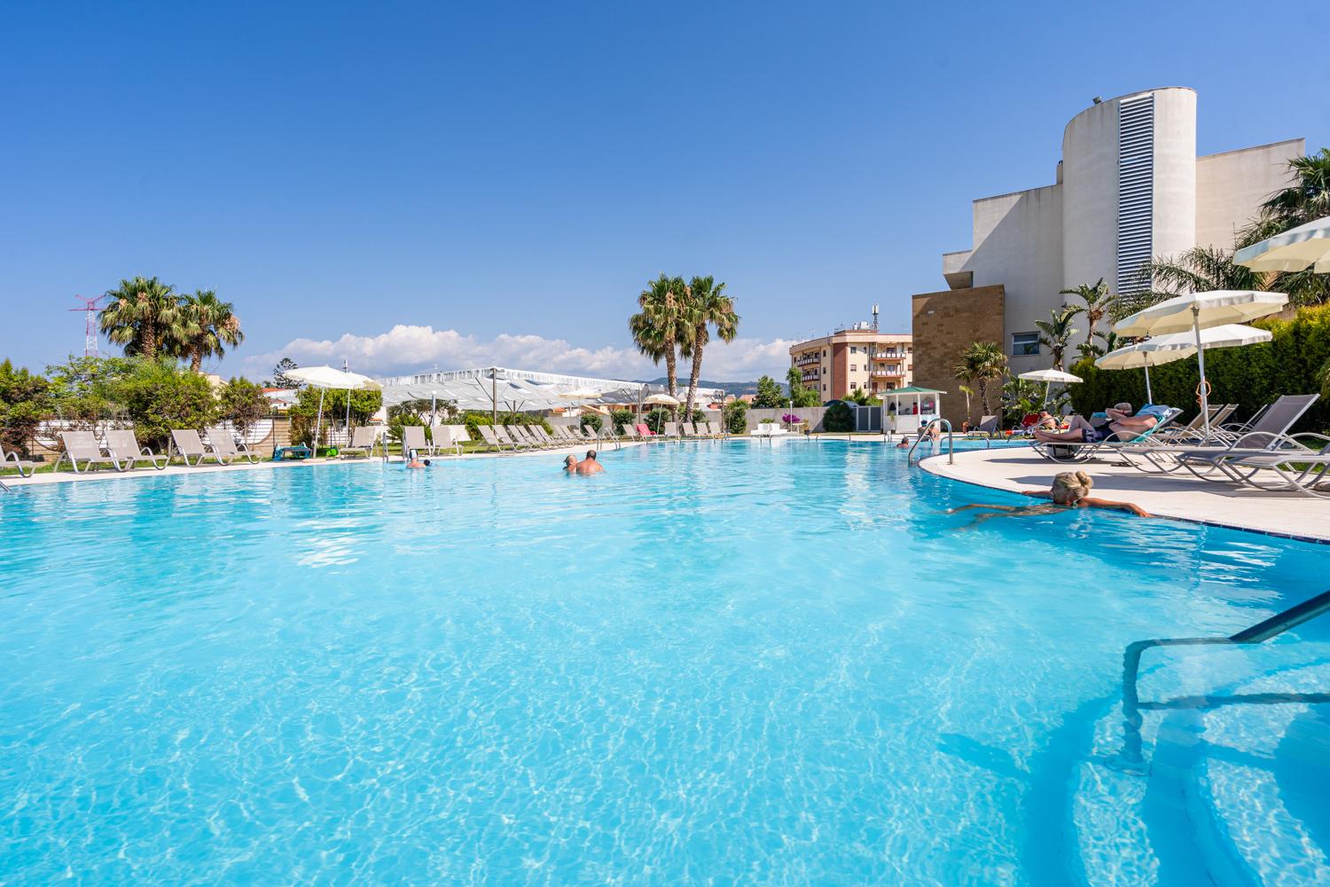 Capo Peloro Hotel (Adults Only) Torre di Faro Exterior foto